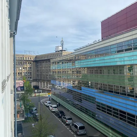 Lejlighed Grzegorzki - Main Station & Parks Nearby - By Rentujemy