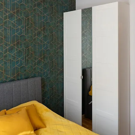 Lejlighed Grzegorzki - Main Station & Parks Nearby - By Rentujemy *